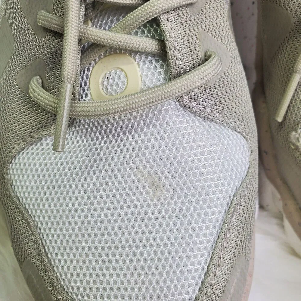 Holo Gray Athletic Sneakers Size 10